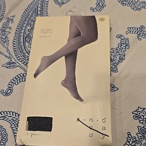 ❤️10/$16 New Gray Opaque Tights